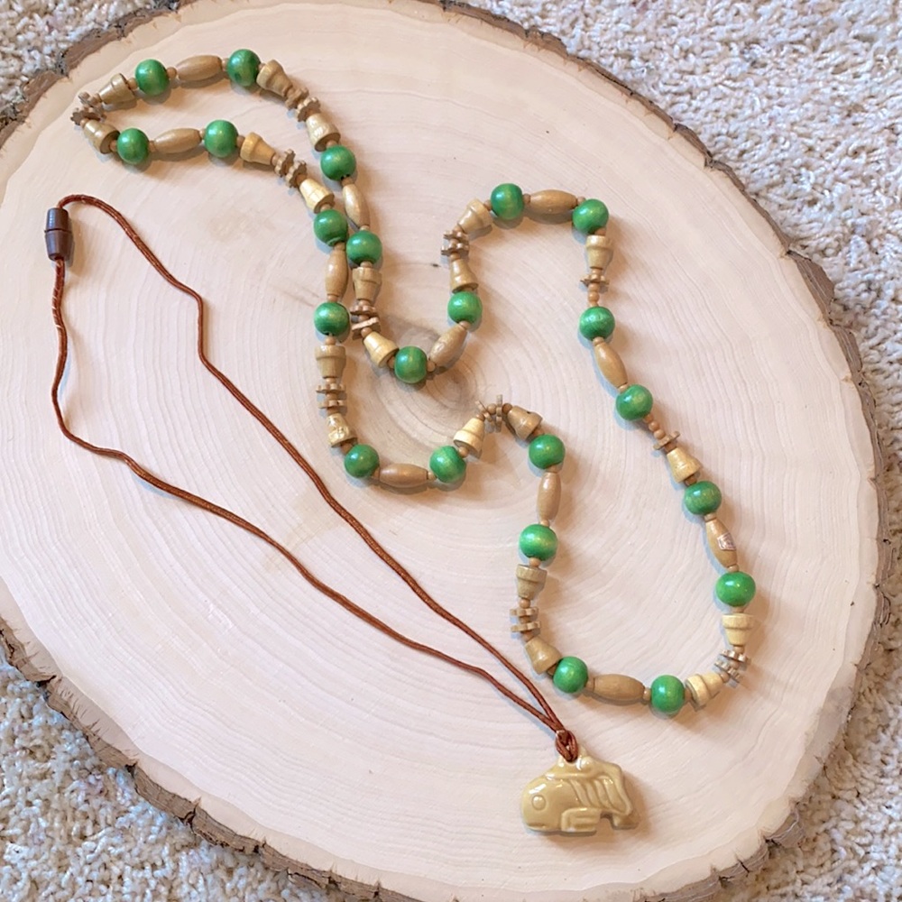 VINTAGE Set of 2 Necklaces